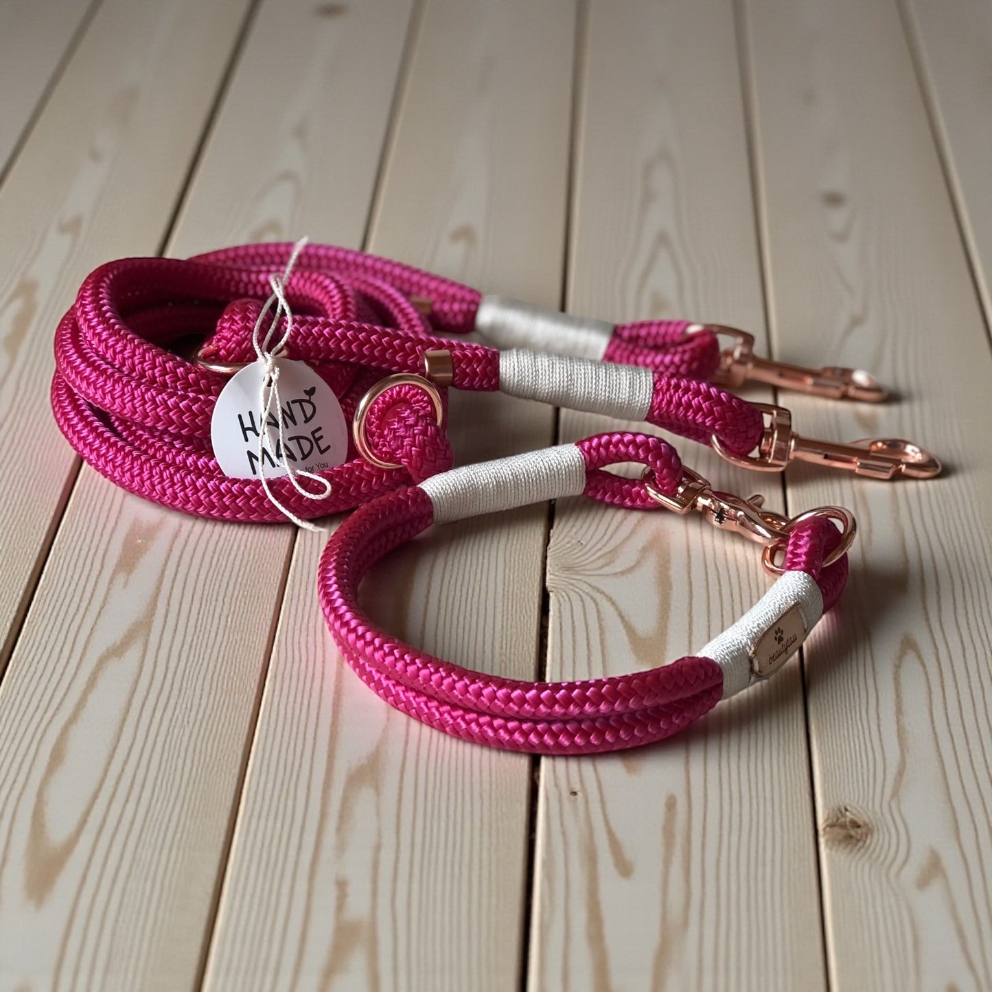 Tau Hundehalsband & Leine – individuell