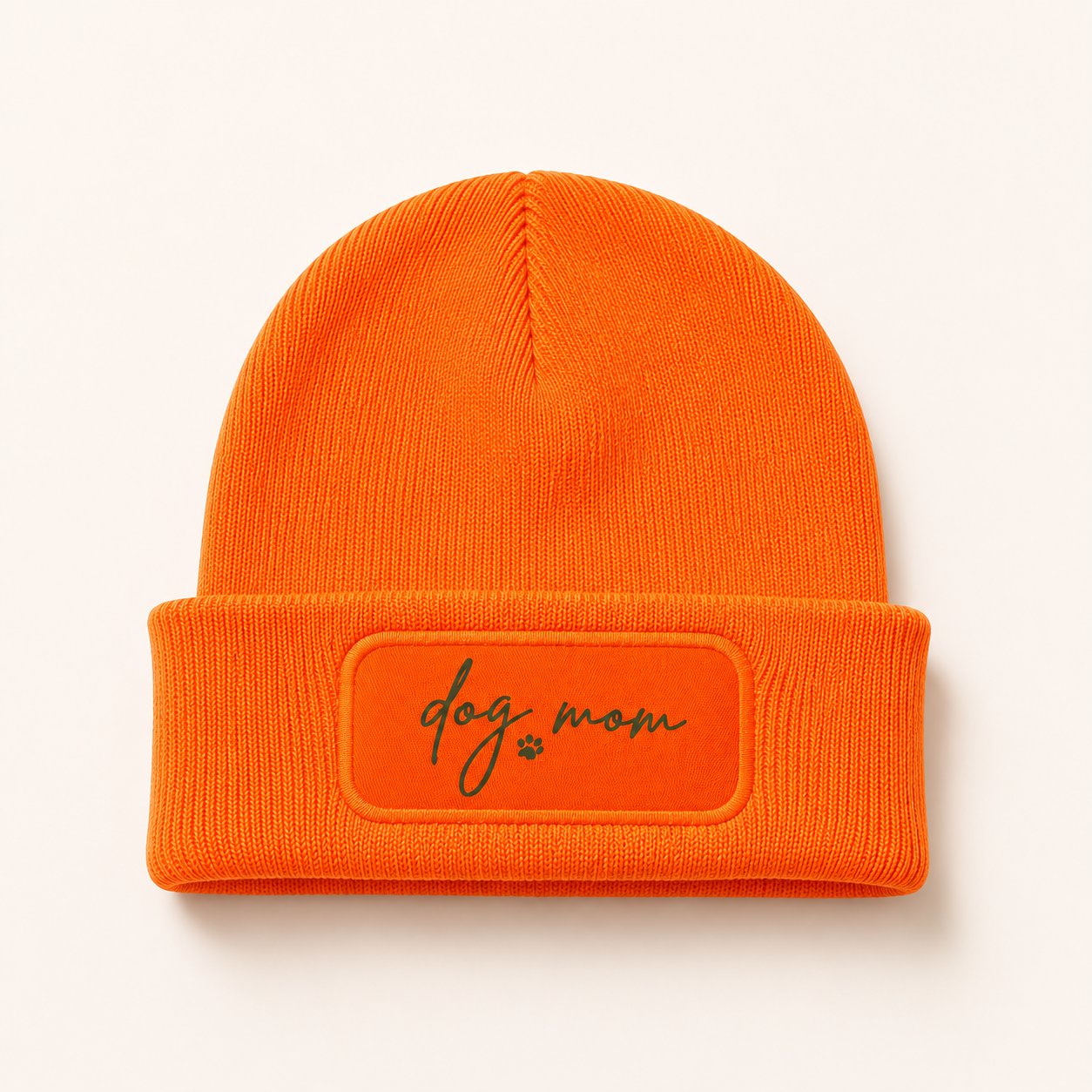 Dog Mom Beanie | Individuell beplottet