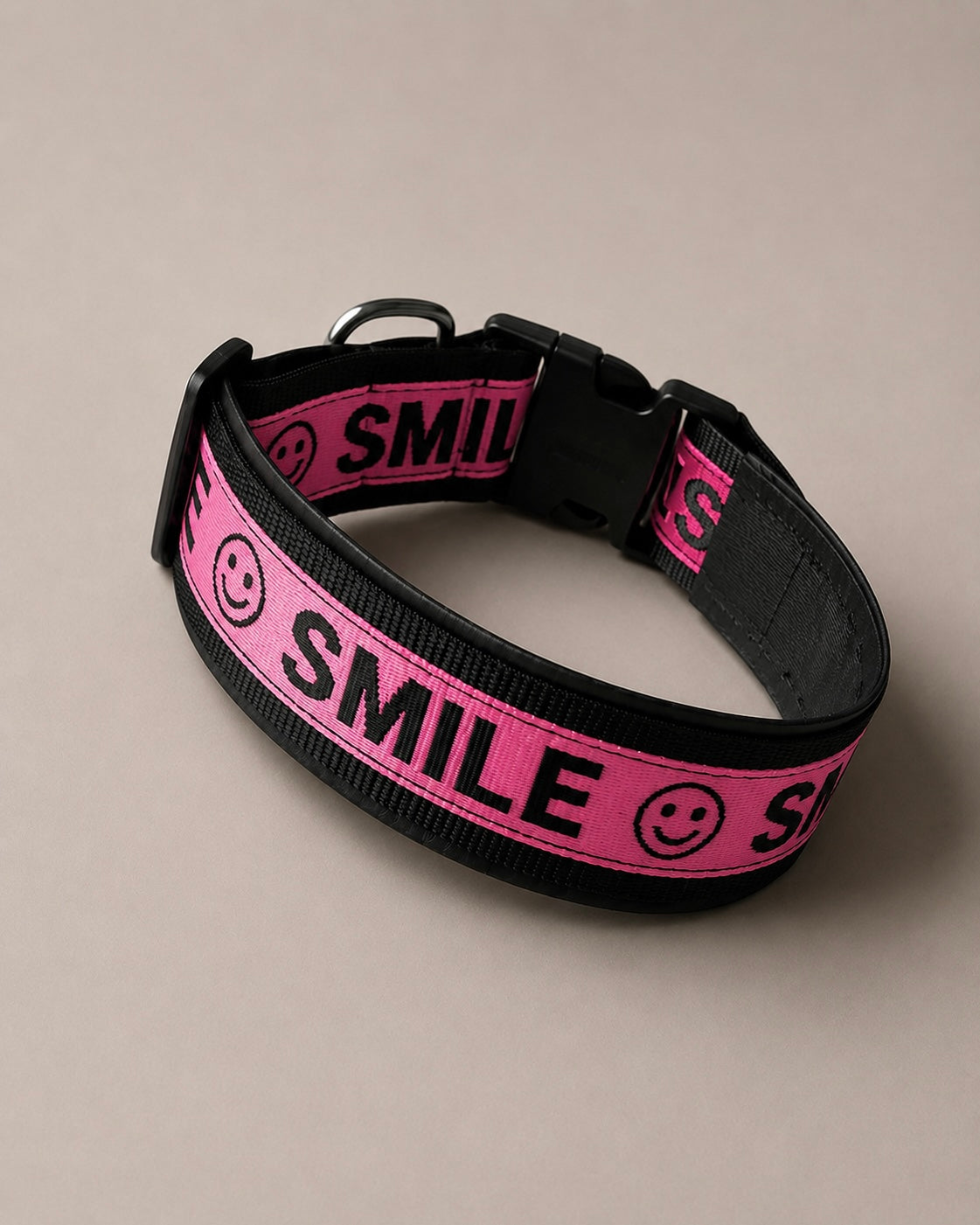 Gepolstertes Hundehalsband SMILE verstellbar