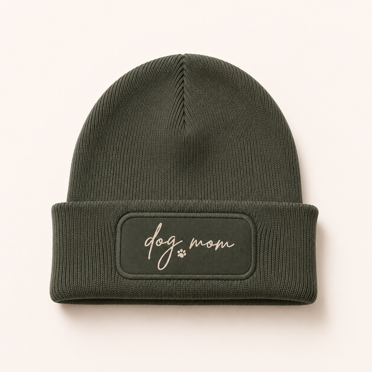 Dog Mom Beanie | Individuell beplottet