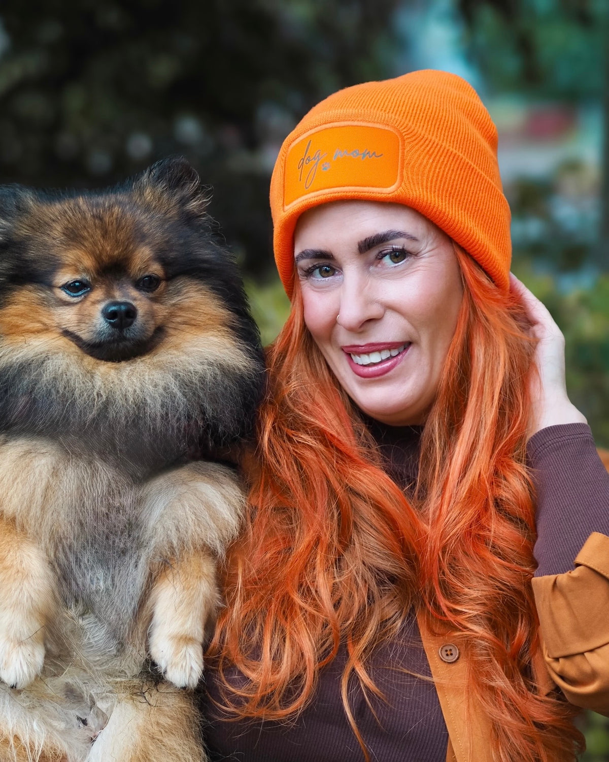 Dog Mom Beanie | Individuell beplottet